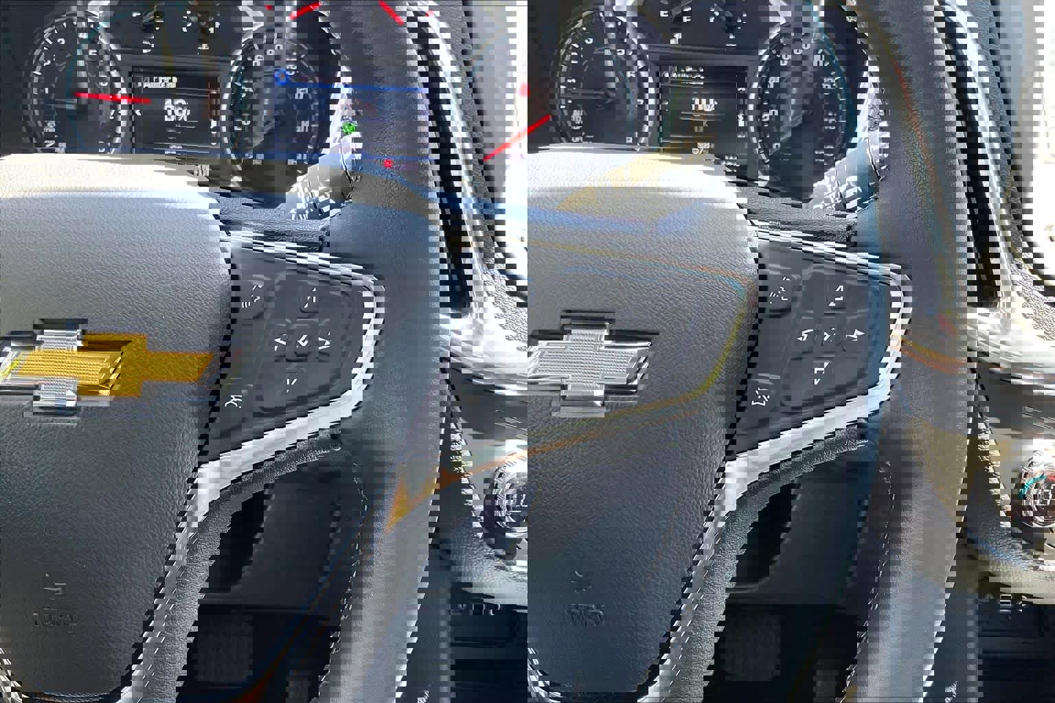 Certified 2024 Chevrolet Equinox LT w/ LPO, Floor Liner Package FWD image 19