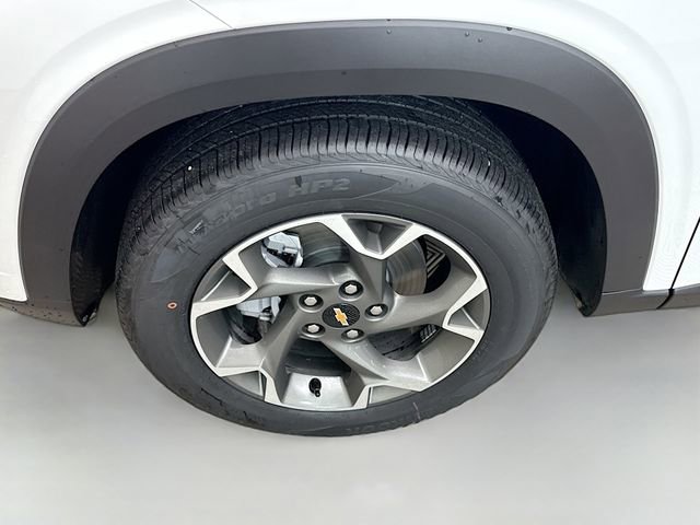 New 2026 Chevrolet Trax LT w/ Driver Confidence Package image 31