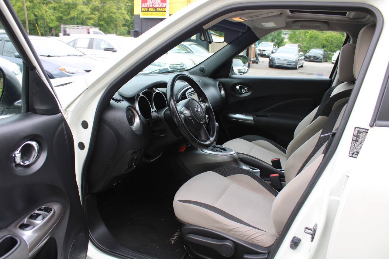 Used 2012 Nissan Juke SV AWD/4WD image 25