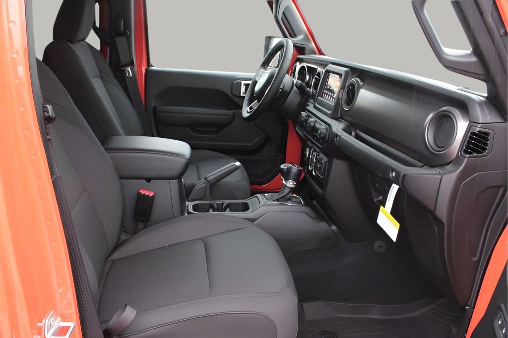 Used 2023 Jeep Gladiator Willys image 32
