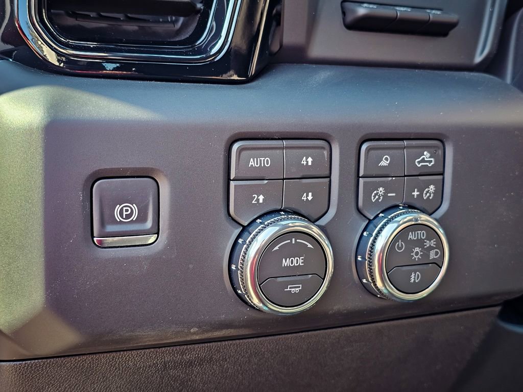 New 2026 GMC Sierra 1500 AT4 w/ AT4 Premium Package image 16