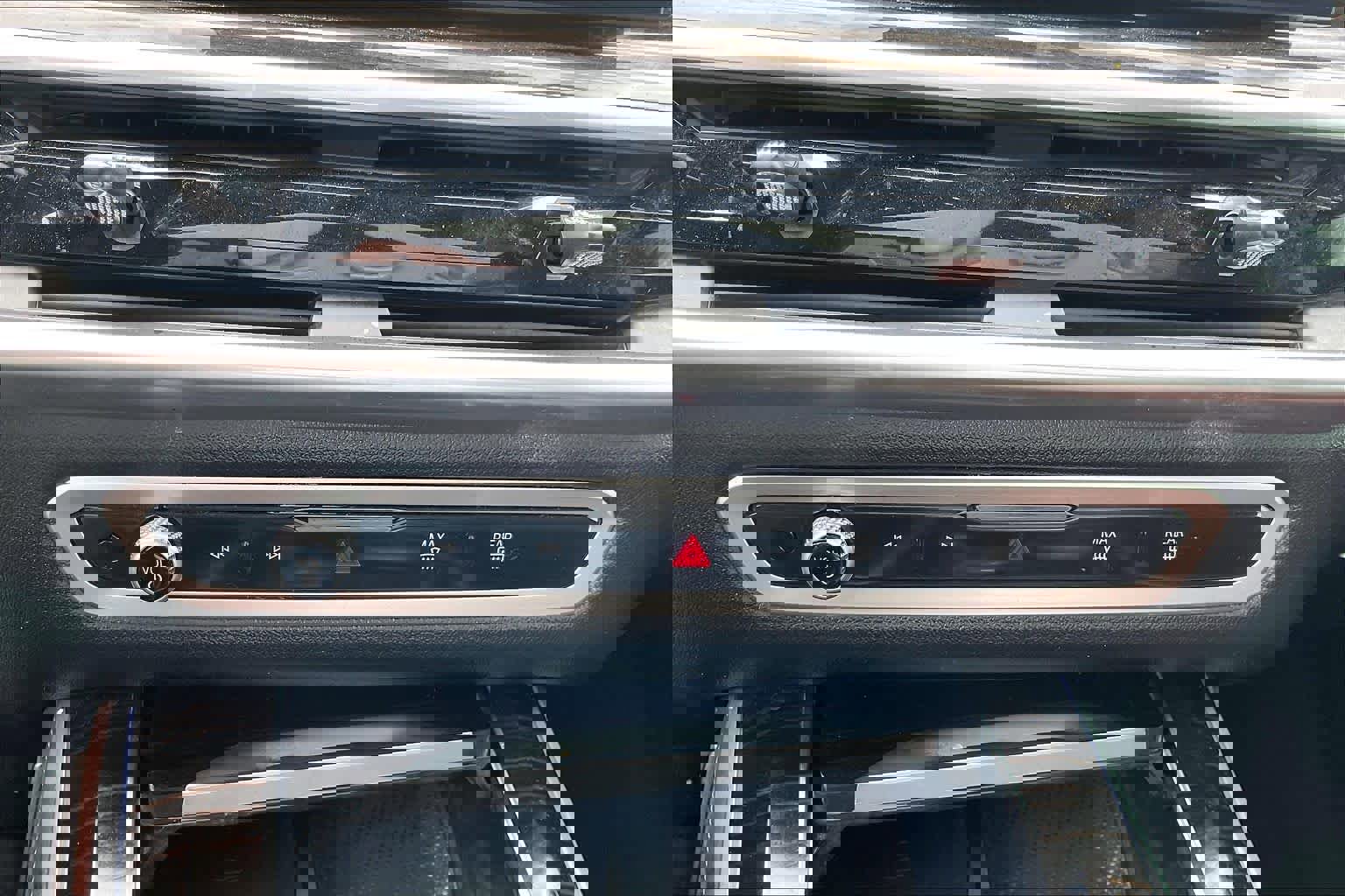 Used 2024 BMW X5 M60i w/ Executive Package image 33