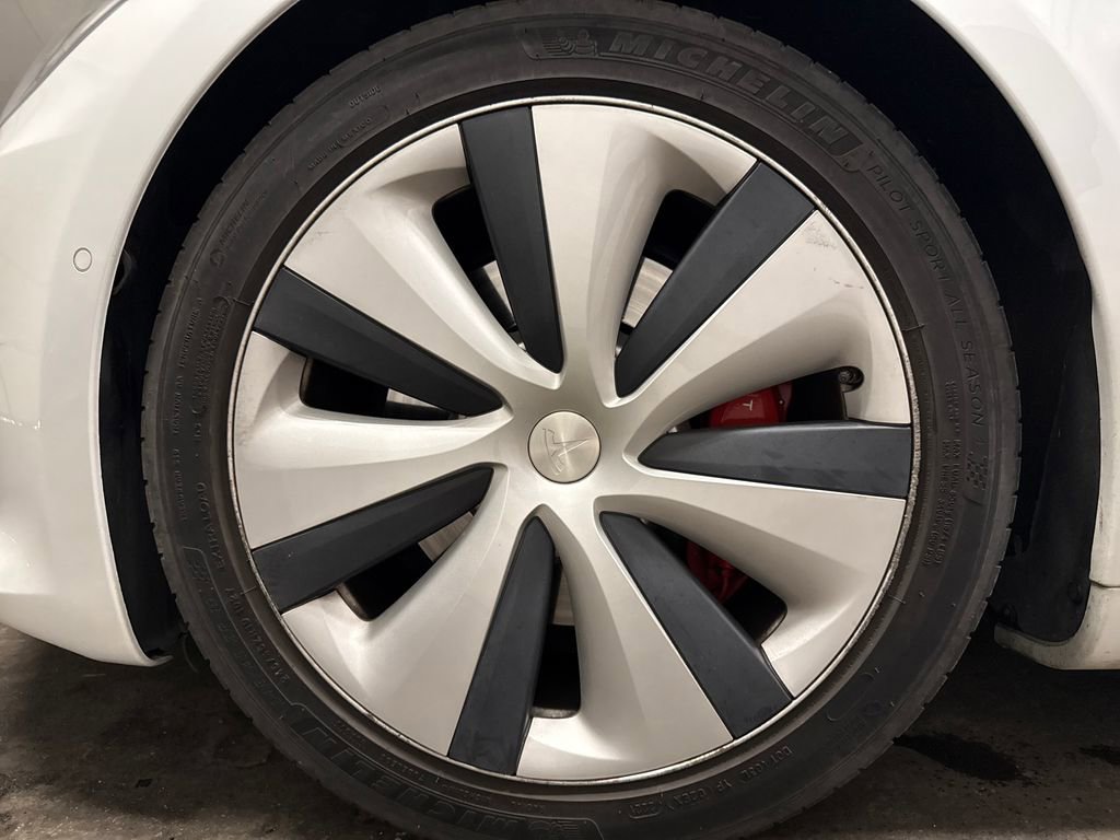 Used 2020 Tesla Model S Performance image 7