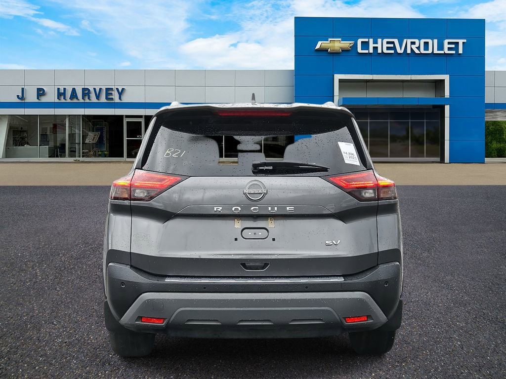 Used 2023 Nissan Rogue SV w/ SV Premium Package image 5