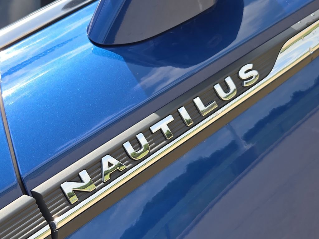 Used 2020 Lincoln Nautilus Reserve w/ Equipment Group 201A AWD/4WD image 33
