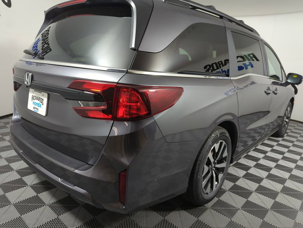 New 2026 Honda Odyssey EX-L image 5