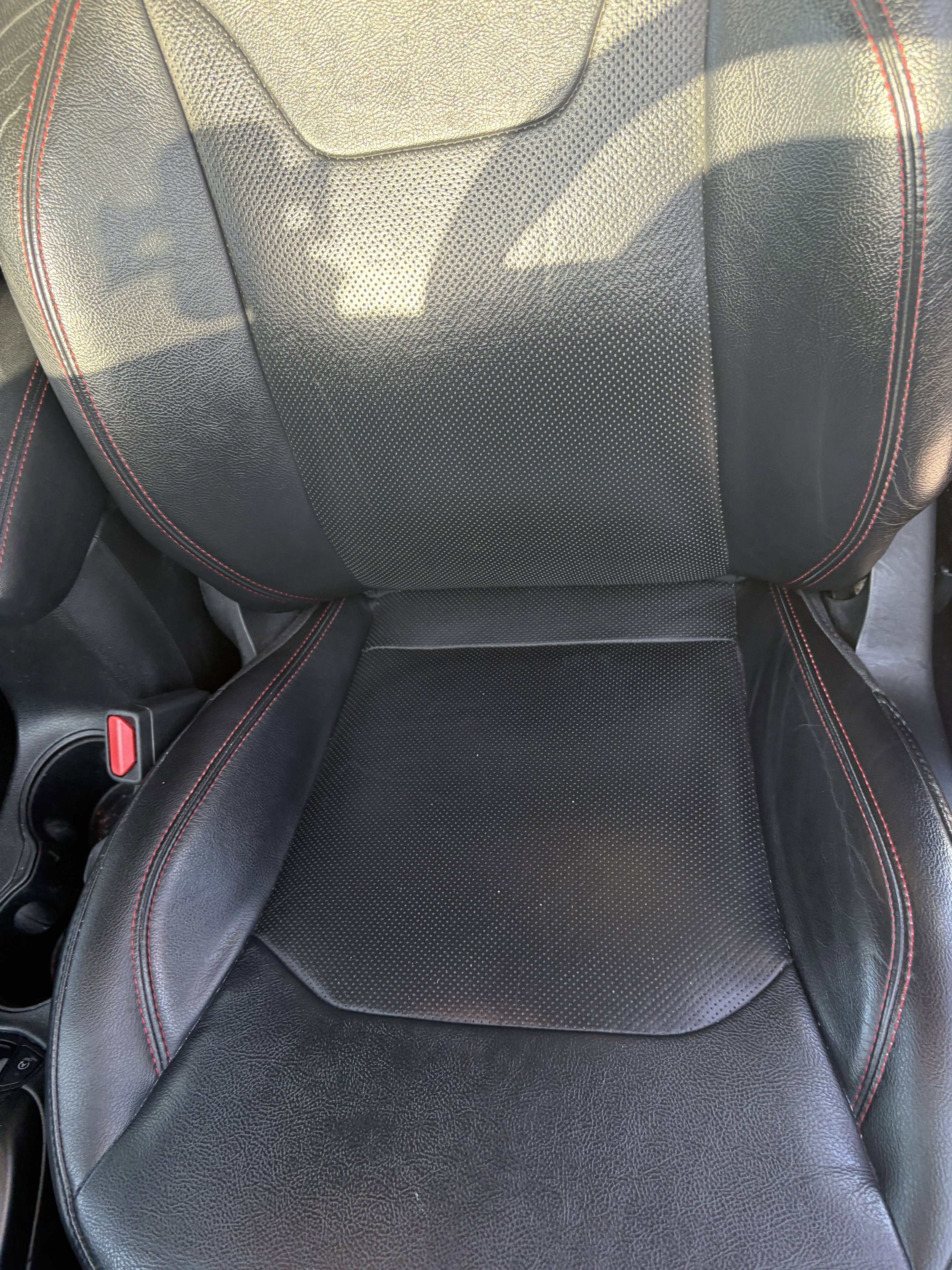 Used 2018 Jeep Compass Trailhawk w/ Leather Interior Group image 10