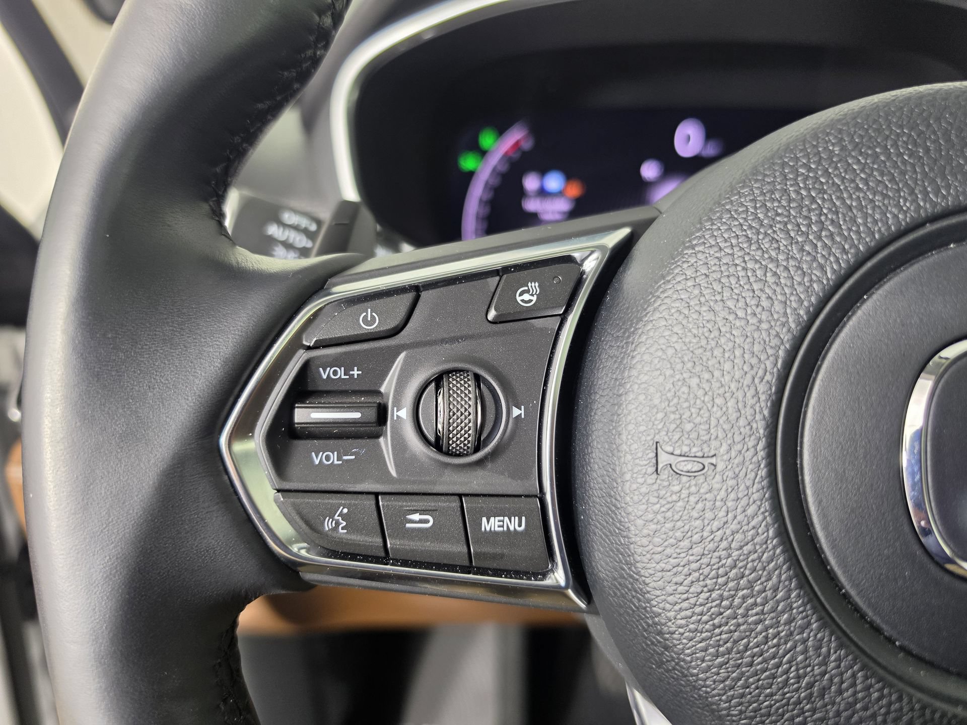 Used 2025 Acura MDX w/ Advance Package AWD/4WD image 23