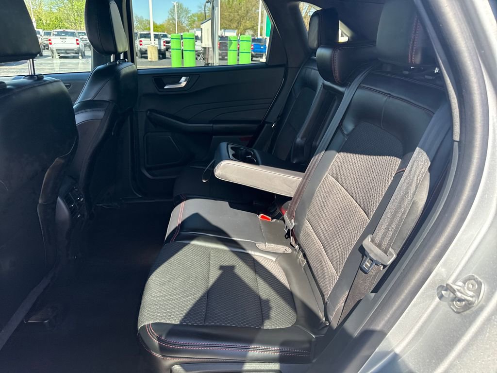 Used 2023 Ford Escape ST-Line w/ Tech Pack #1 image 16