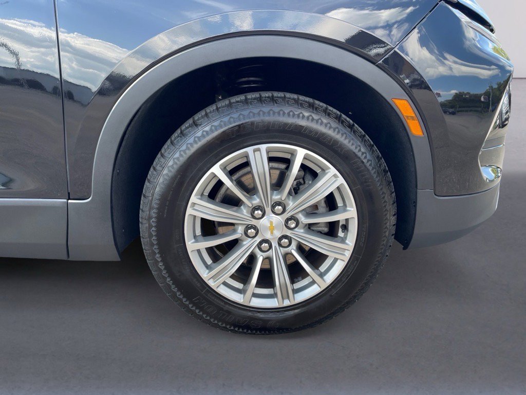 Used 2024 Chevrolet Blazer LT image 9