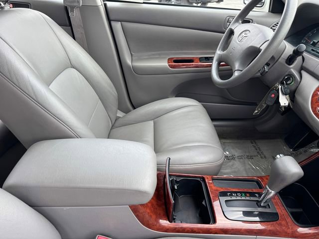 Used 2002 Toyota Camry LE FWD image 6