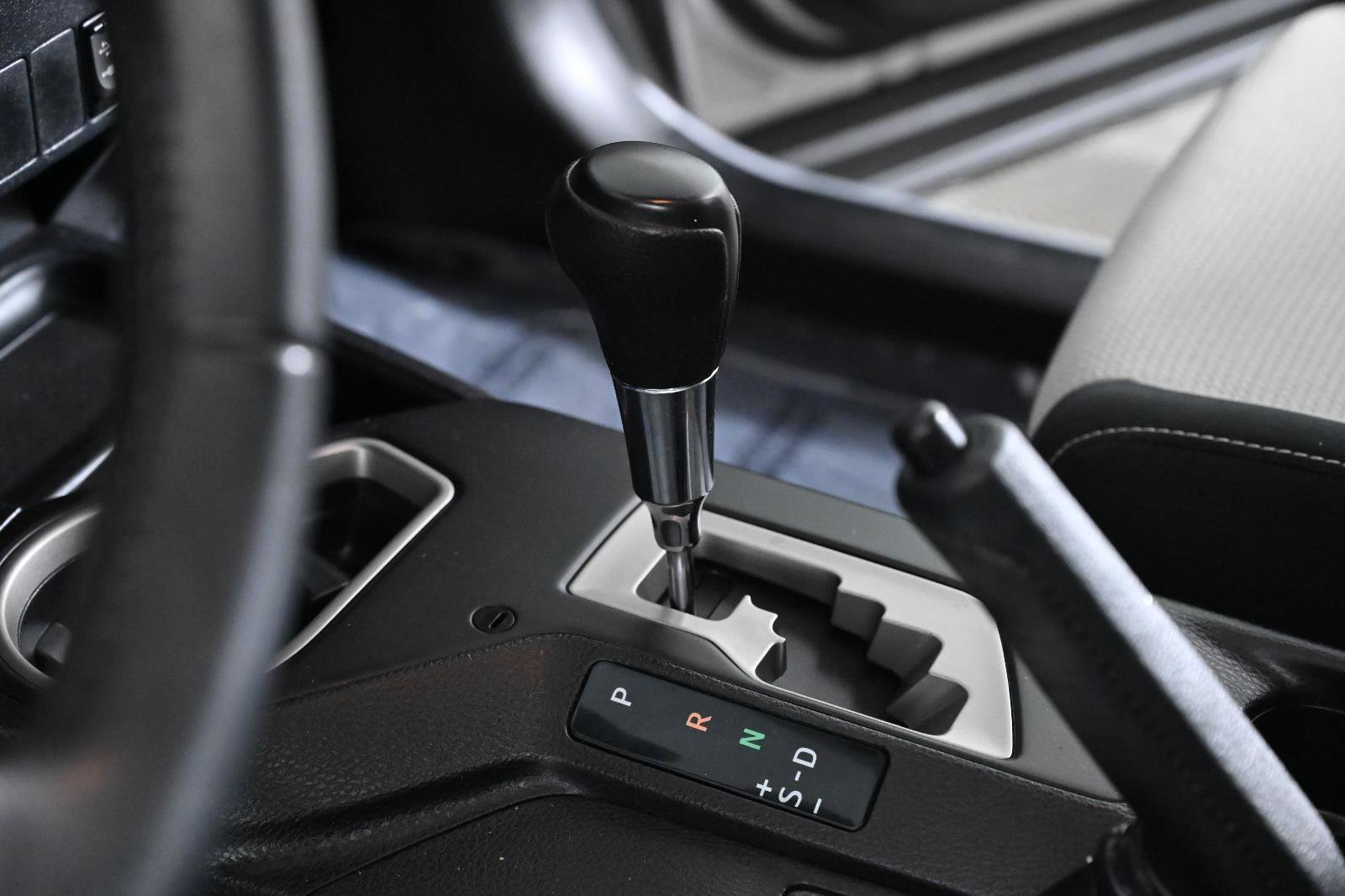 Used 2016 Toyota RAV4 XLE image 18