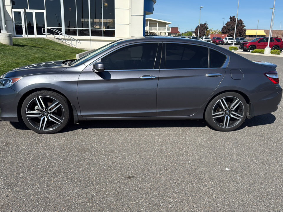 Certified 2017 Honda Accord EX-L image 7