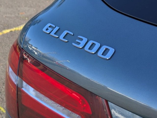 Used 2017 Mercedes-Benz GLC 300 4MATIC image 34