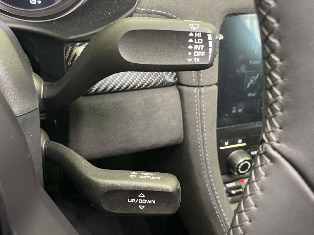 Certified 2025 Porsche 718 Cayman GT4 RS RWD image 37