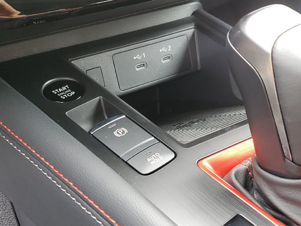 New 2026 Nissan Kicks SR w/ SR Premium Package FWD image 27