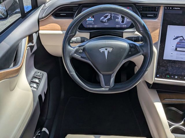 Used 2018 Tesla Model X 75D AWD/4WD image 15