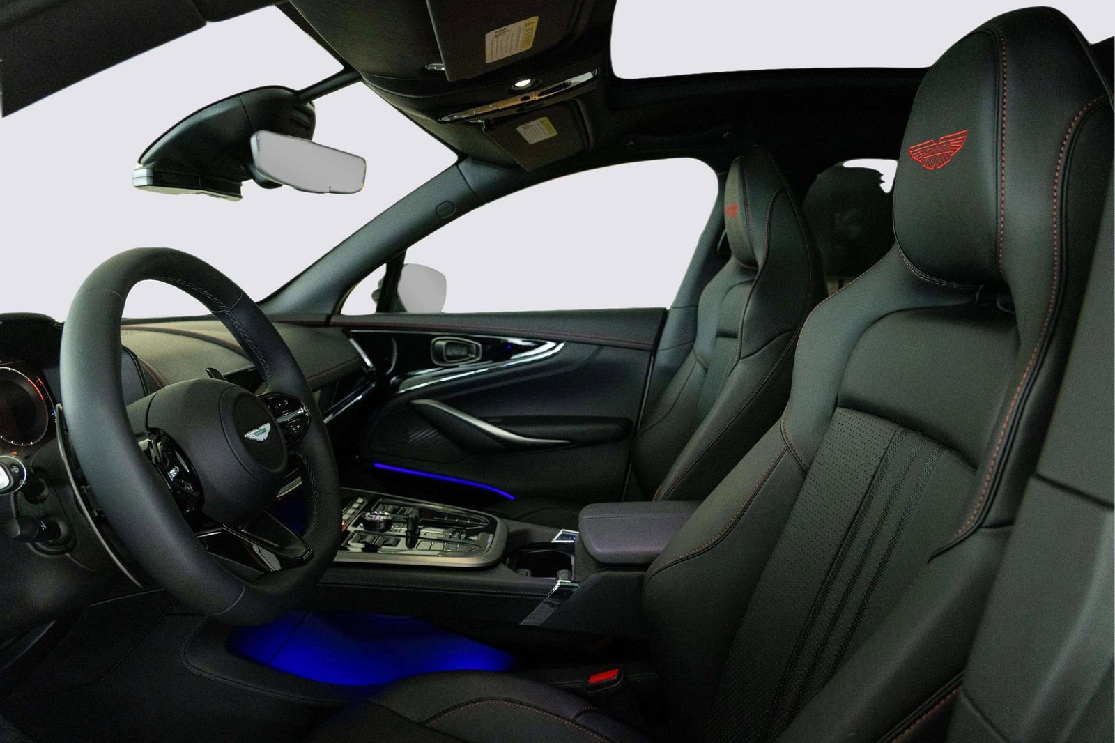 New 2026 Aston Martin DBX 707 AWD/4WD image 12