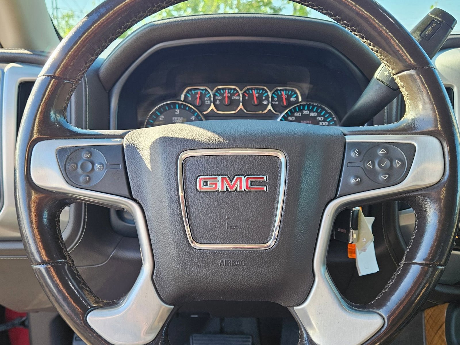 Used 2018 GMC Sierra 1500 SLT w/ SLT Premium Package AWD/4WD image 11