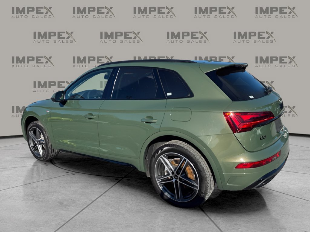 Used 2022 Audi Q5 e Premium Plus AWD/4WD image 3