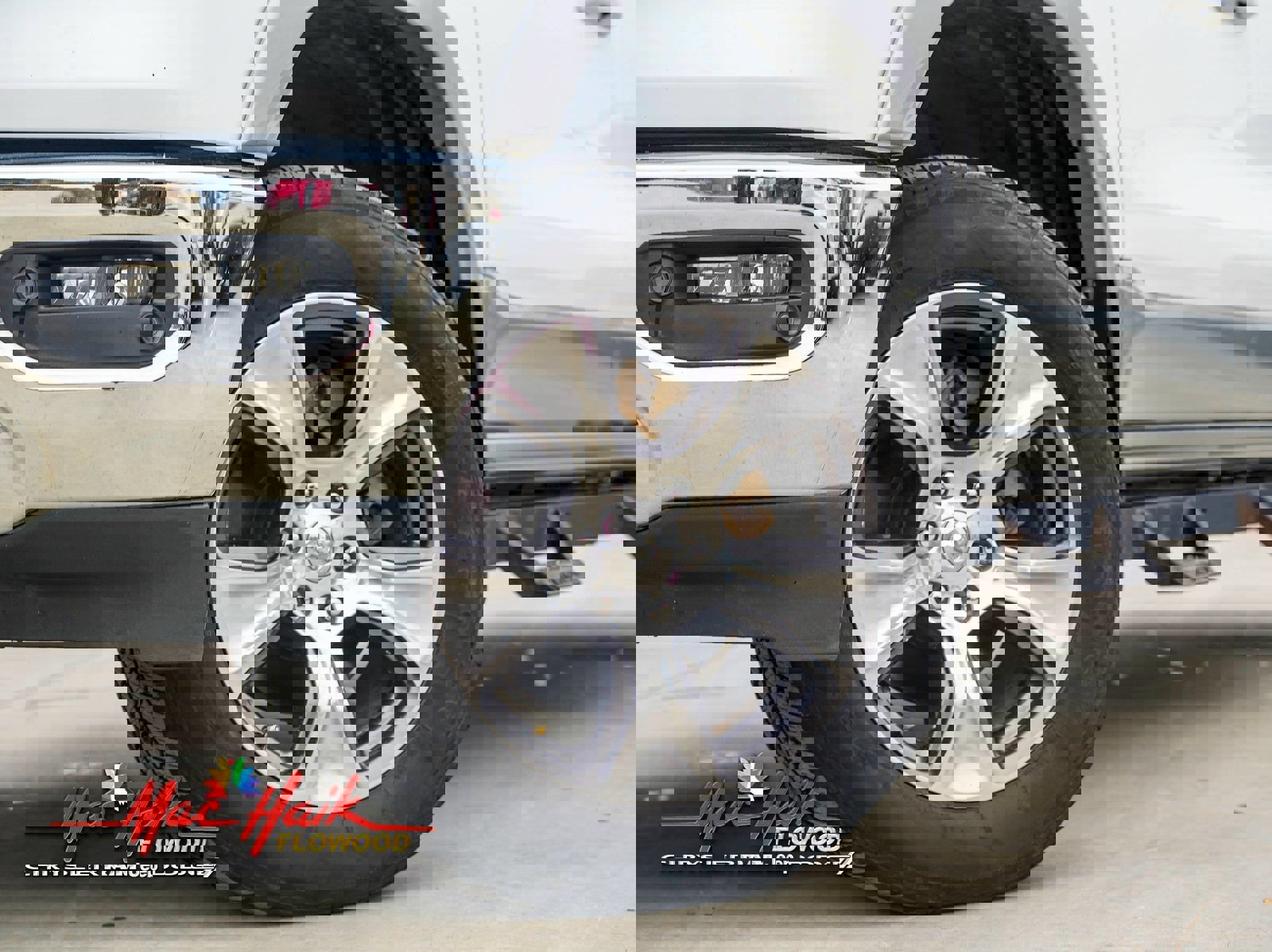 Used 2019 RAM 1500 Laramie image 2