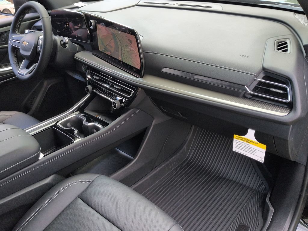 New 2026 Chevrolet Traverse LT w/ Driver Confidence Package FWD image 24