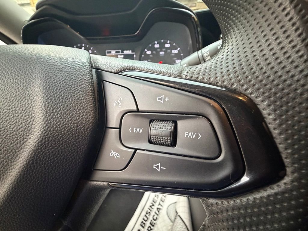 Used 2024 Chevrolet Trax LS w/ LS Convenience Package image 23