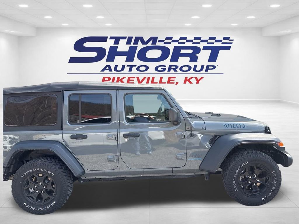 Used 2023 Jeep Wrangler Unlimited image 4
