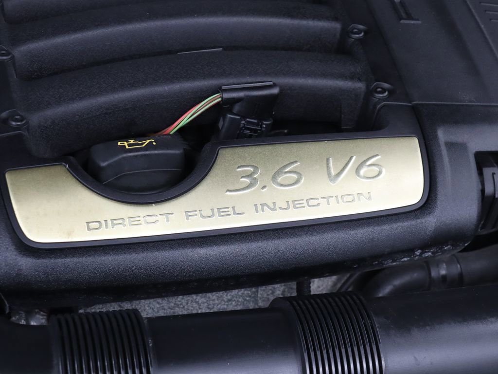 Used 2016 Porsche Cayenne image 10