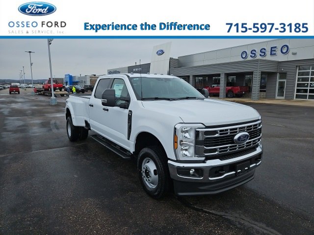 New 2025 Ford F350 XLT image 1