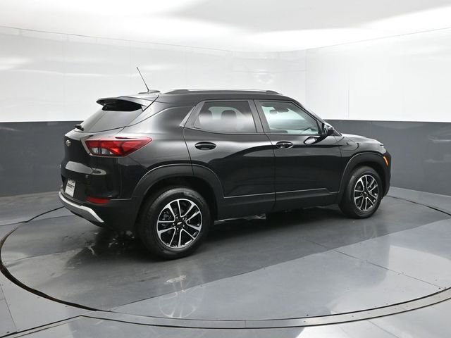 Used 2025 Chevrolet TrailBlazer LT FWD image 22