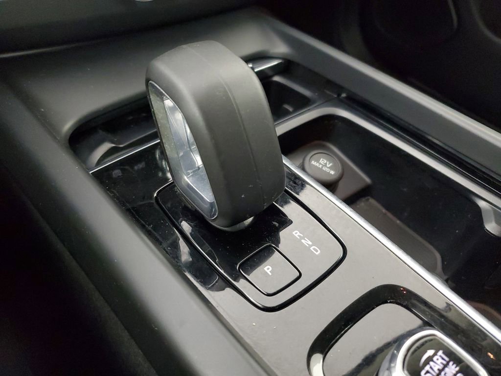 Used 2023 Volvo XC60 B5 Core w/ Climate Package image 34