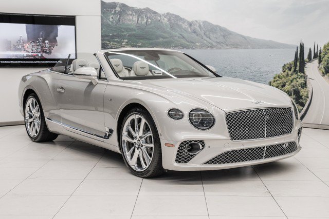 Used 2021 Bentley Continental GT V8 image 3