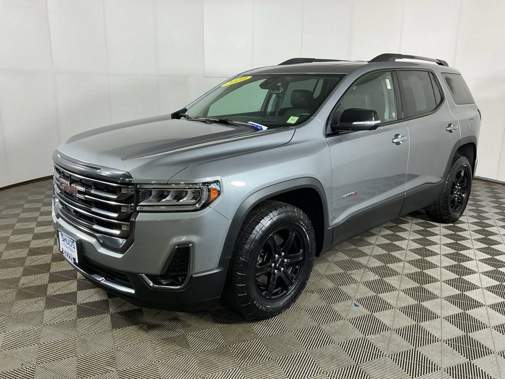Used 2023 GMC Acadia AT4 w/ Technology Package AWD/4WD image 4