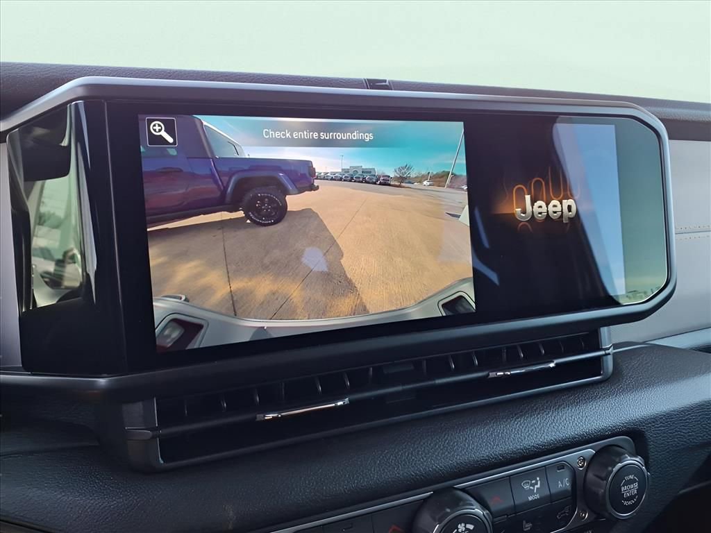 New 2026 Jeep Gladiator Willys image 18