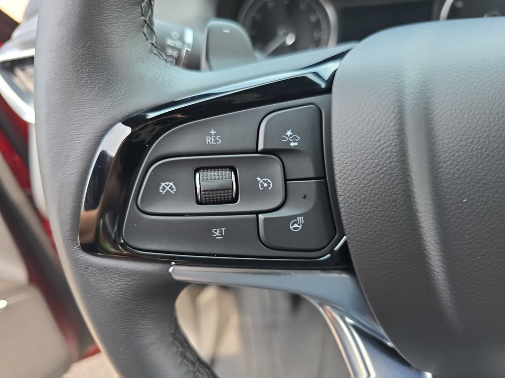 Used 2023 Buick Enclave Essence w/ Sport Touring Edition AWD/4WD image 18