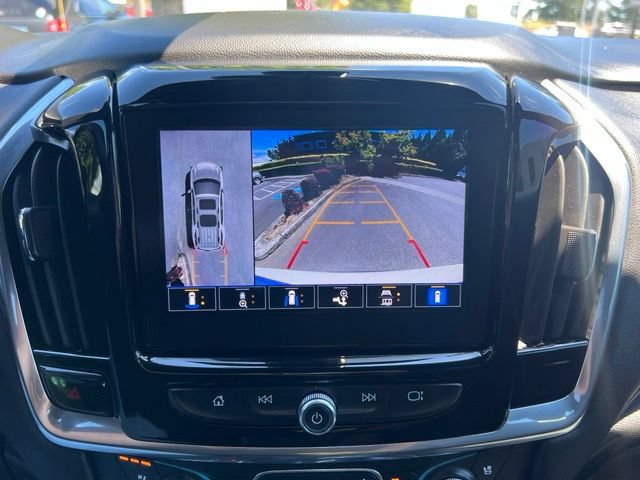 Used 2022 Chevrolet Traverse High Country AWD/4WD image 34