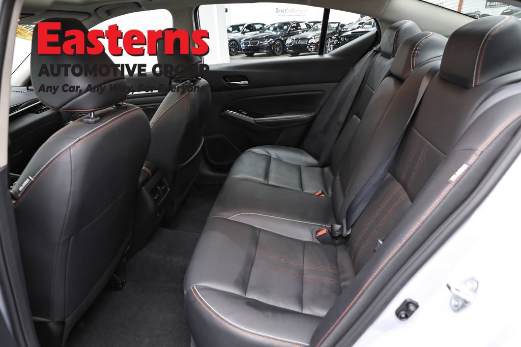 Used 2023 Nissan Altima 2.0 SR FWD image 21