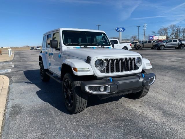 Used 2024 Jeep Wrangler Unlimited Sahara w/ Technology Group image 3