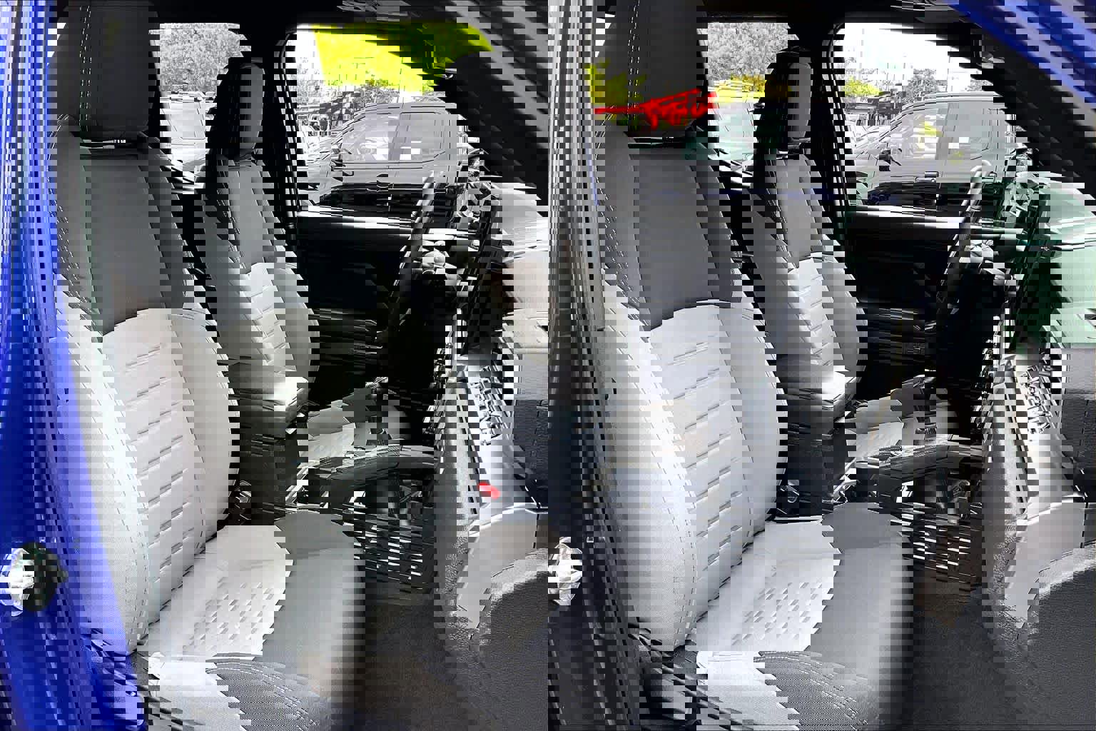 Used 2024 Toyota Tacoma TRD Sport image 8