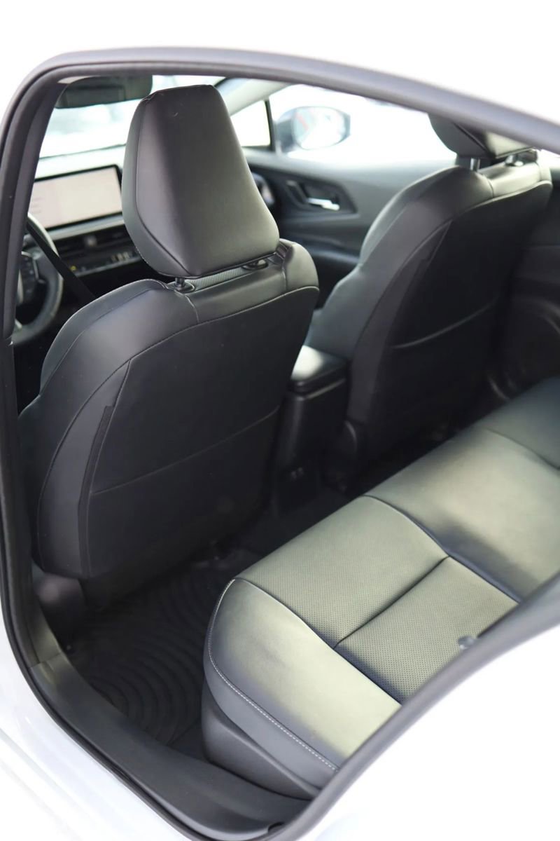 Used 2024 Toyota Prius Limited image 36