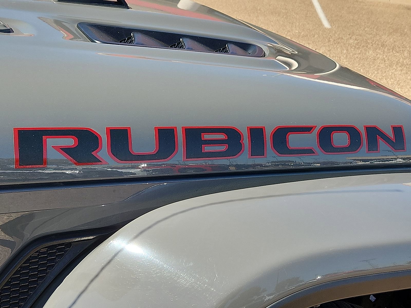 Used 2022 Jeep Gladiator Rubicon w/ LED Lighting Group image 9