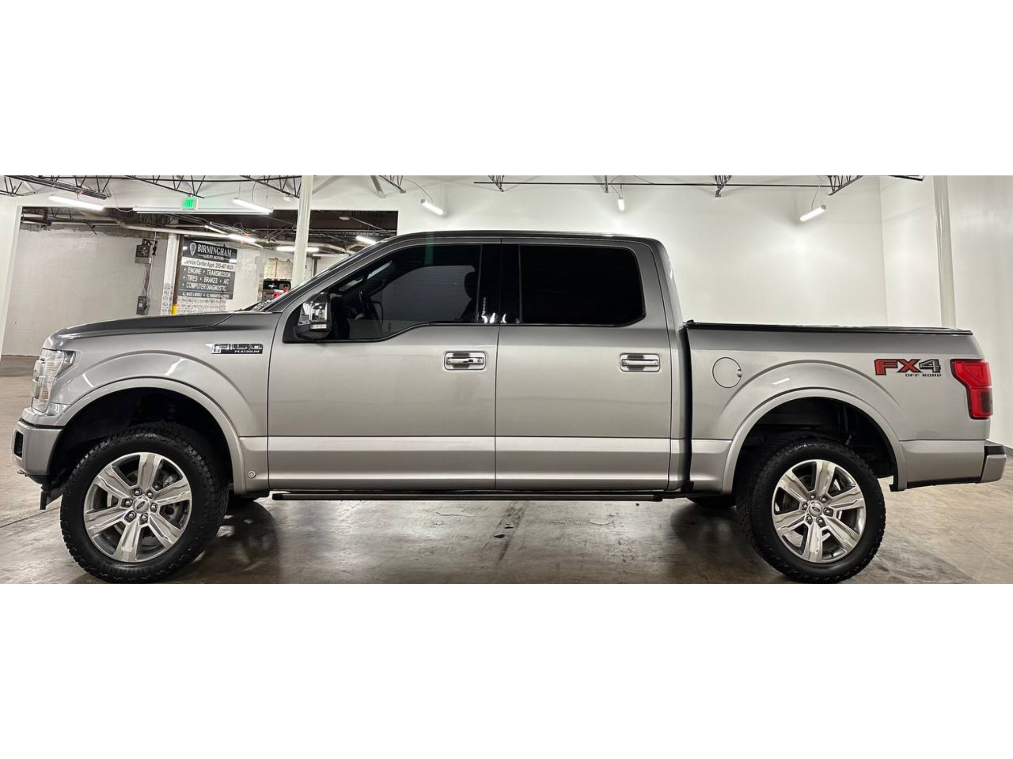 Used 2020 Ford F150 Platinum w/ Equipment Group 701A Luxury AWD/4WD image 8