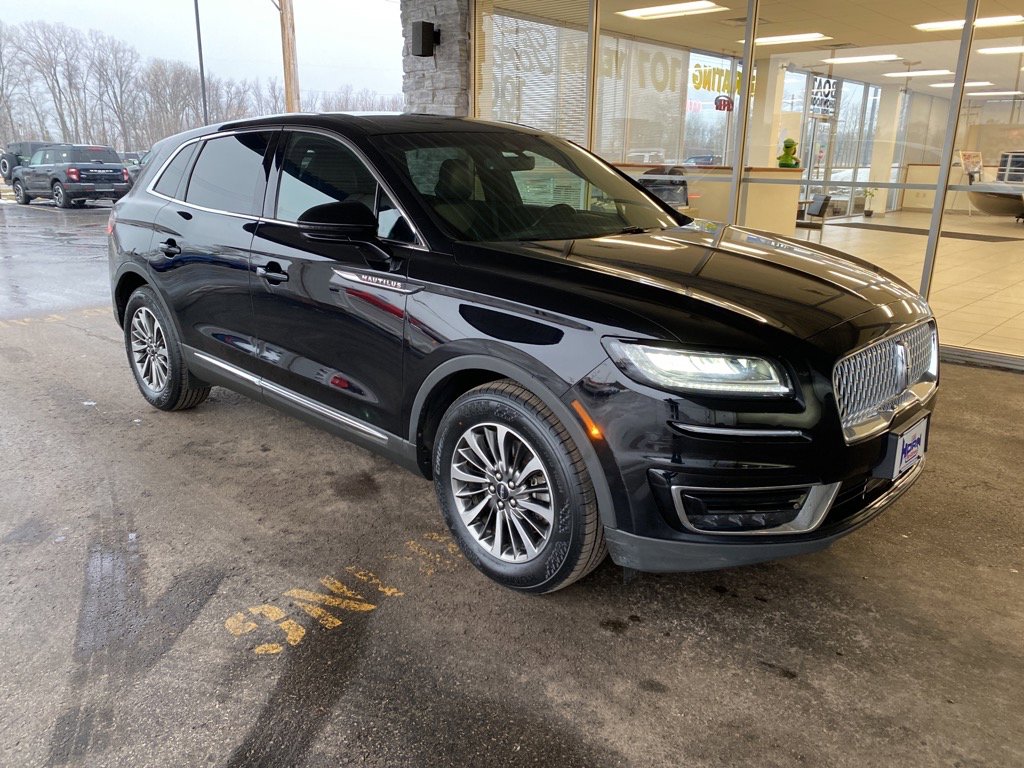 Used 2019 Lincoln Nautilus Select image 7