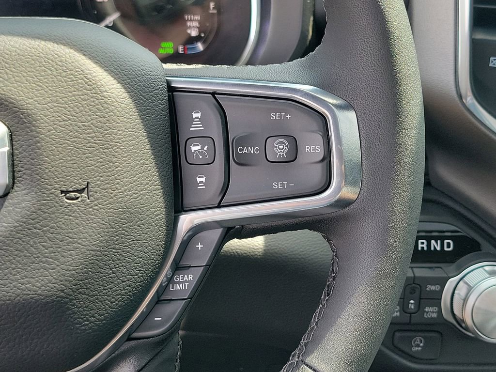 New 2026 RAM 1500 Laramie AWD/4WD image 27