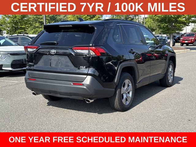 Used 2025 Toyota RAV4 XLE AWD/4WD image 2