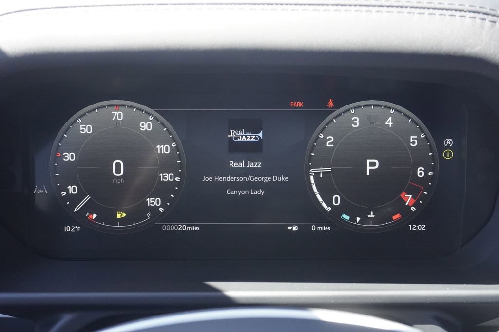 New 2025 Land Rover Defender 130 S image 11