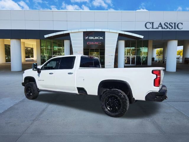 Used 2025 Chevrolet Silverado 3500 LTZ w/ LTZ Premium Package image 6