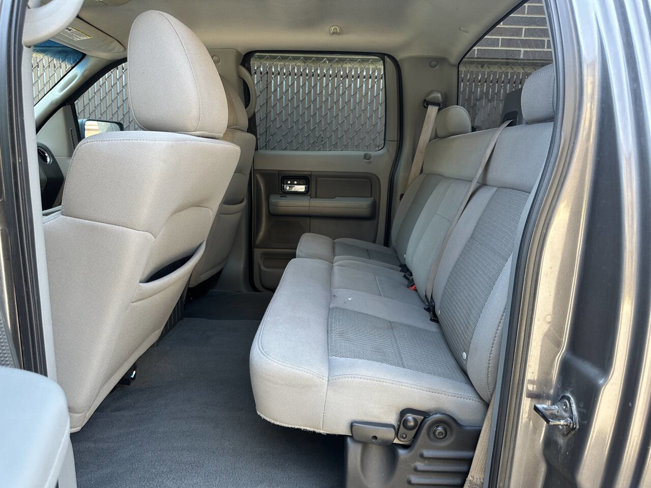 Used 2006 Ford F150 XLT image 17