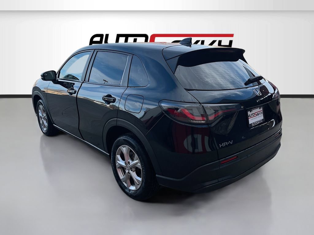 Used 2023 Honda HR-V LX image 5